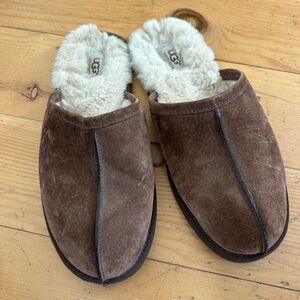 UGG Men's Chocolate Brown Slip-Ons